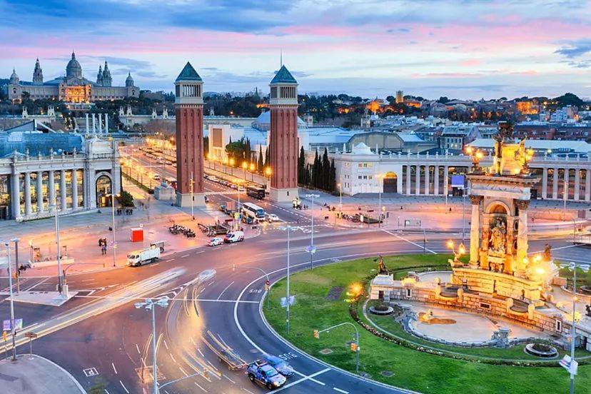 Hostal Babylon Barcelona Bagian luar foto