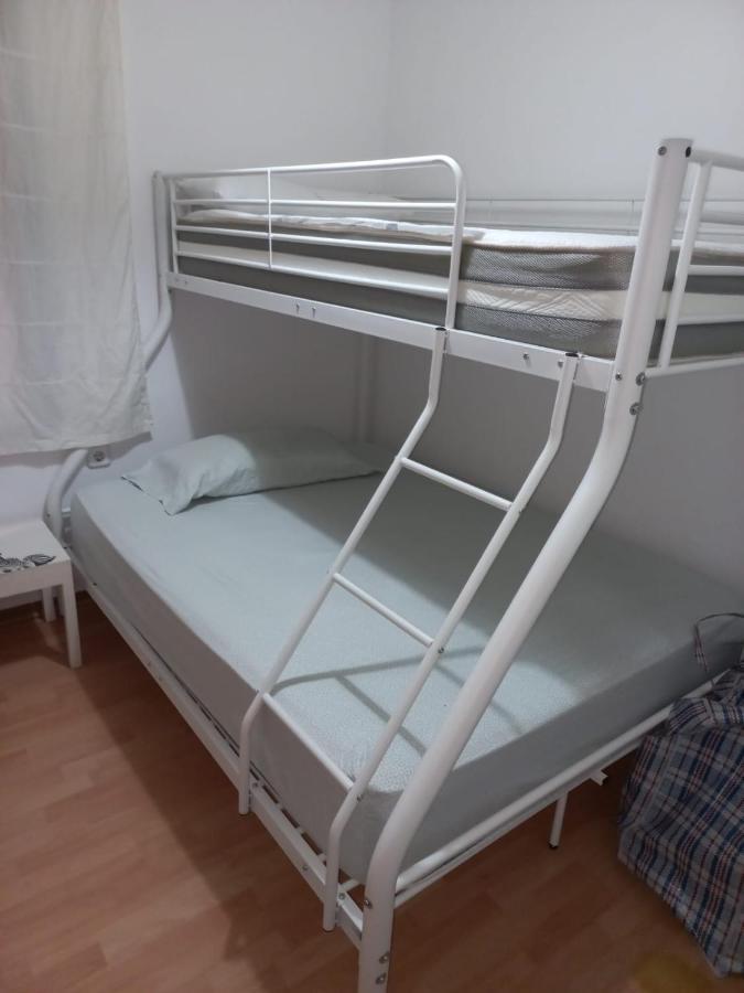 Hostal Babylon Barcelona Bagian luar foto