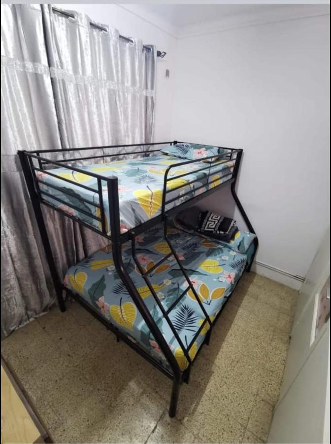 Hostal Babylon Barcelona Bagian luar foto